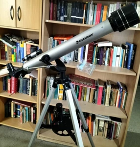 Celestron PowerSeeker 60 mm refracting telescope with sighting scope & tripod - Picture 1 of 10