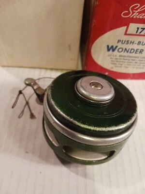 Carrete de trucha automático intrínseco Tru-Art silencioso modelo 1845 GE de colección Shakespeare Foto 1 de 4