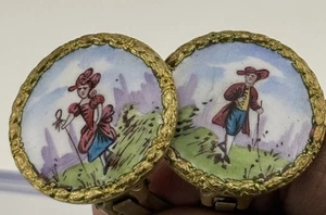 Antiguo Raro Pintado a Mano Francés Esmalte Clip En Pendientes Marcado Paris Gucci Caja - Imagen 1 de 8