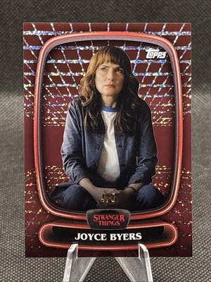 2025 Topps High Tek Stranger Things Joyce Byers #9 Hawkins Lab Mindscape Red /5 - Image 1 of 4