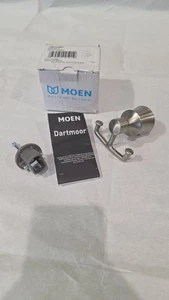 Moen YB5103BN Voss Collection Doppelter Morgenmantelhaken in gebürstetem Nickel - Bild 1 von 4