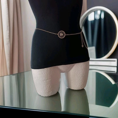 HÜFT - Körper Bauchkette filigran Silberfarben rundes Element Modeschmuck - Bild 1 von 3