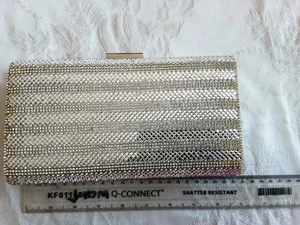 BETH JORDAN CLUTCH BAG - Picture 1 of 10