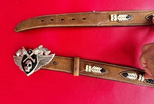 Vintage Western Leder Gürtel Gr. 41 Totenkopf Flügel Schnalle Schnürung Intarsien braun - Bild 1 von 6