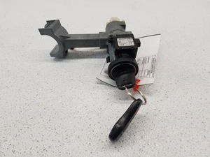 05-06 INFINITI G35 A/T Ignition Switch w/Key OEM D8700AC200 - Picture 1 of 12