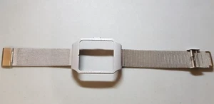 Reloj inteligente Sony 3 SWR50 carcasa plateada (adaptador) y correa de malla metálica plateada - Imagen 1 de 11