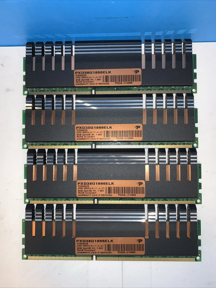 Patriot Viper Xtreme 16GB Kit (4x4GB) PC3-14900 DDR3-1866MHz SDRAM PXD38G1866ELK - Image 1 of 3