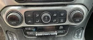 Temperature Control Dash Mounted ID 23251607 Fits 15-17 SUBURBAN 1500 759045 - Picture 1 of 2