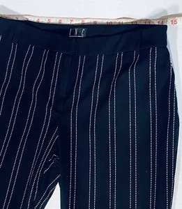 INC Nadelstreifen schwarz elegante Stretchhose Größe 8 normale Passform Damen gebraucht, in einwandfreiem Zustand - Bild 1 von 8