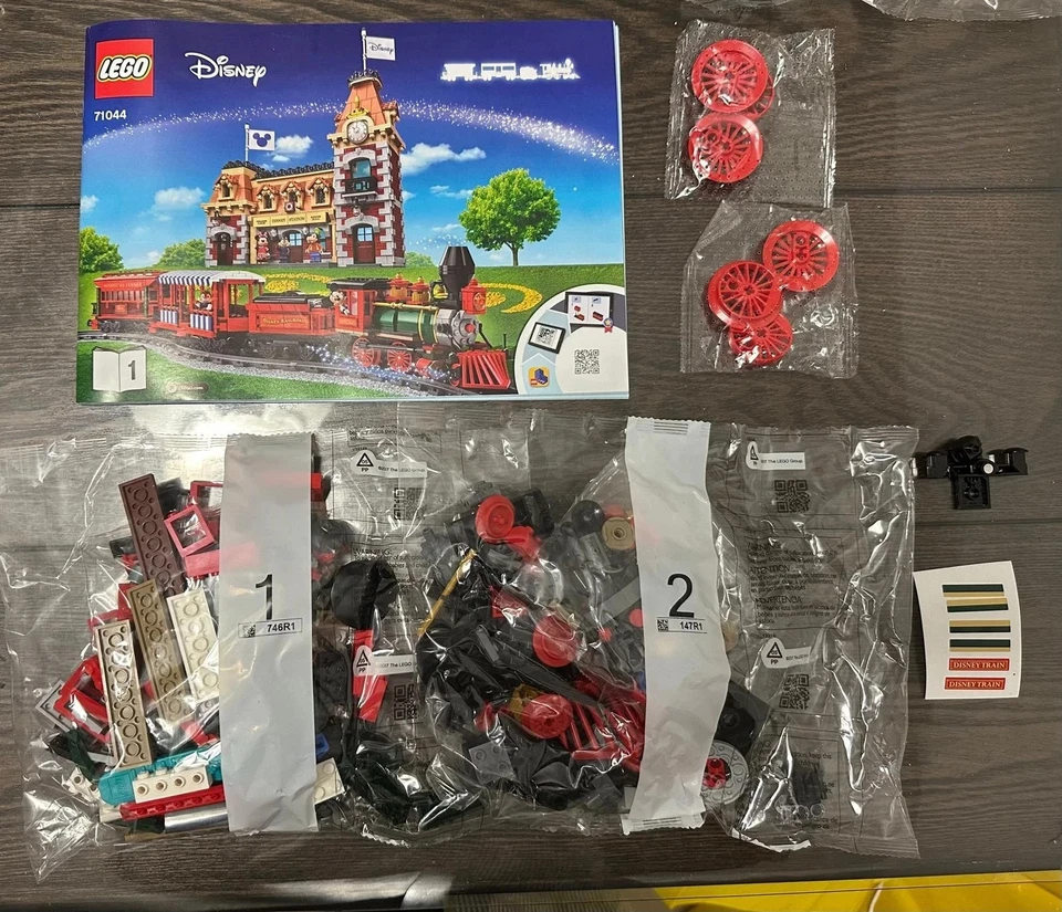 LEGO 71044 Disney Tren Locomotora Bolsas 1+2 Foto 1 de 1