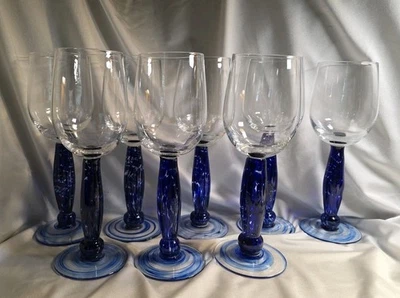 Juego de 8 copas de vino Denby con tallo azul cobalto de 10 oz, Reino Unido, sopladas a mano  Foto 1 de 4