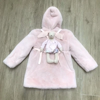 lapin house coat girls pink age 6 yrs Immaculate condition - Image 1 of 4
