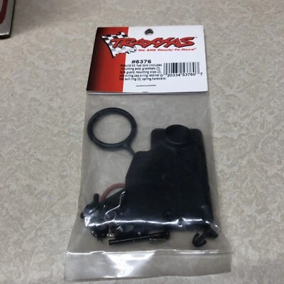 Traxxas REVO Fuel Tank Rebuild TRA5376 - Image 1 of 2