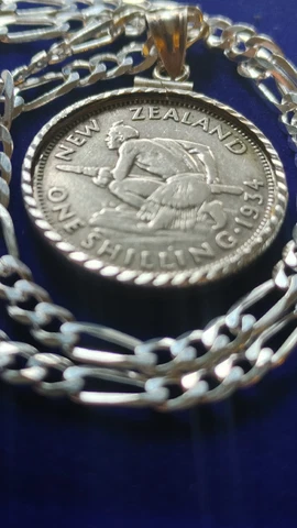 Maori Warrior  1934 New Zealand Silver Shilling Pendant 18" .925 Sterling Chain Cover