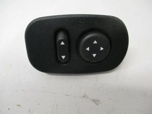 INTERRUPTOR DE CONTROL ESPEJO INTERNACIONAL 2505204C1 GENUINO INTERNACIONAL  - Imagen 1 de 2