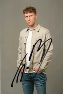 EASTENDERS: JAMIE BORTHWICK 'JAY BROWN' SIGNED 6x4 PORTRAIT PHOTO+COA **PROOF** - Picture 1 of 2