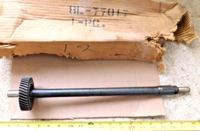 NEW TRANSMISSION MAIN DRIVE GEAR & SHAFT ASSEMBLY 1949-54 LINCOLN CARS A/T Foto 1 de 4