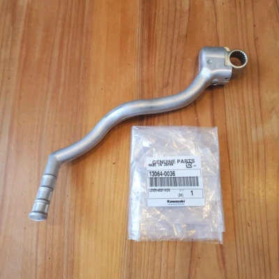 KAWASAKI Genuine 2006-2007 KX250 2 Stroke KICK STARTER ASSEMBLY 13064-0036 NEW - Image 1 of 4