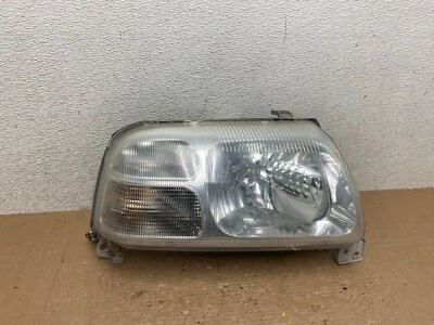 1999 - 2005 铃木 Grand Vitara 右乘客 右握 卤素车头灯 原始设备制造商 N8016 DW — 第 1/4 张图片