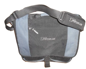 TARGUS Laptop Computer Bag Model RG0316-02 - Photo 1/9