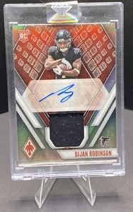 Parche automático de novato de fútbol americano Bijan Robinson 2023 Panini RAJ-BR Pheonix 71/99 radiocontrol - Imagen 1 de 2