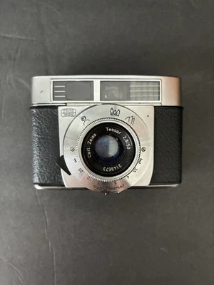 Cámara vintage 35 mm Zeiss I Kon Symbotica Carl Zeiss Tessan 2,8/50 Prontormat Foto 1 de 4