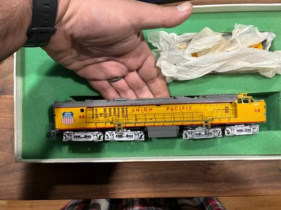 [T-HO] HO Overland Models Union Pacific Veranda Turbine w/ Round Tender #61-75 - Image 1 of 4