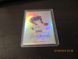 kevin vargas rookie auto leaf silver 2017 metal