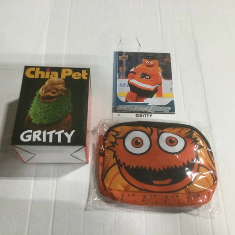 2022 PHILADELPHIA FLYERS GRITTY LOT FANNY PACK - CHIA PET - UPPER DECK CARD SGA Cover