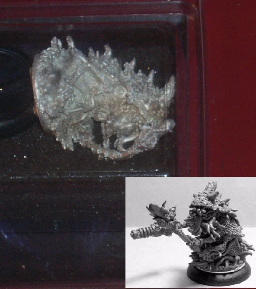 DeepWars DW2004 Dark Mariners Cephalid Scientist (1) Miniature Chaos Mutant NIB - Image 1 of 1