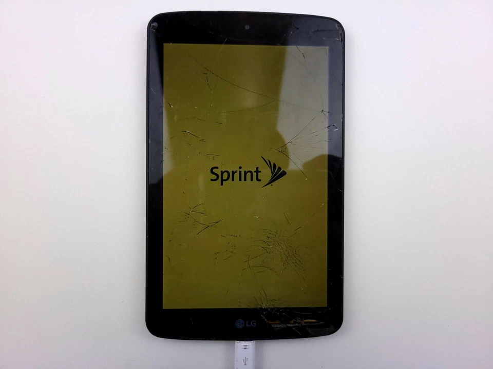 LG G Pad F (LG-LK430) 8GB - Black (Sprint) 7" Tablet - *PLEASE READ* - K5588 - Image 1 of 4