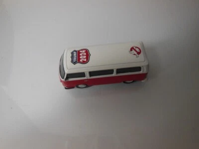 Trump 2024 / GreenLight 1968 Volkswagen Type 2 Bus /    1/64 Scale - Image 1 of 4