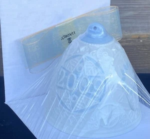 LLadro 2009 Christmas Ball 01007162 2009 Christmas Bell new - Picture 1 of 5