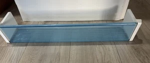 Estante para puerta de refrigerador SubZero P# 4330250 7016090 - Imagen 1 de 8