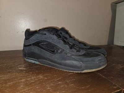 Nike SB Air Max Ishod Zapatos Para Hombre Talla 14 Triple Negro Monopatín Foto 1 de 4