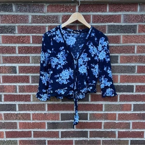 American Eagle Outfitters Navy Blue and Baby Blue Floral V Neck Crepe Top - Picture 1 of 5