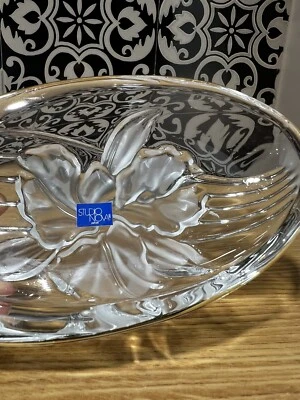 Oval Frosted Glass Jewelry Trinkets Dish With Gold Trim Studio Nova - Image 1 of 4