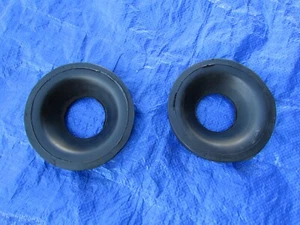 82-92 Camaro Firebird 22s rear spring insulators coil spring - Bild 1 von 3