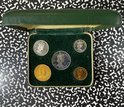 1955 Cyprus 5x Coin Proof Set Lot#B2793 With Case - Image 1 of 3