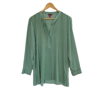 Túnica VINCE CAMUTO feminina tamanho grande estampa linear movimento manga longa elástica - Imagem 1 de 4