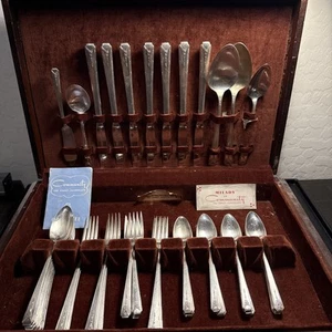 50 PIECES COMMUNITY "MILADY" SILVERPLATE FLATWARE SET - Picture 1 of 8
