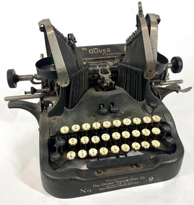 1921 Antique Oliver No 9 Batwing Front Strike Manual Typewriter FOR PARTS REPAIR - Picture 1 of 15