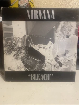 NIRVANA Bleach 2LP US Deluxe WHITE VINYL 180g 20TH Anniversary Kurt Cobain - Image 1 of 4