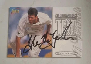 Glenn McGrath Futera Signed Test Achievements Cricket Trade Card - Picture 1 of 2