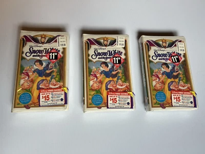SNOW WHITE AND THE SEVEN DWARFS 1937 MASTERPIECE VHS FACTORY SEALED W TAGS NOS - Image 1 of 4