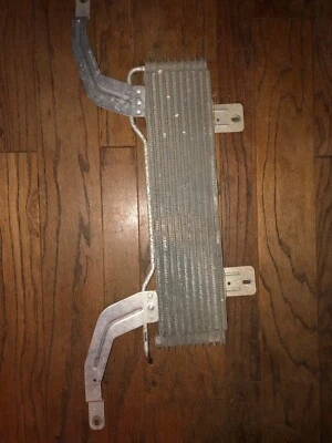 Ford Excursion F250 F350 Super Duty 1999 a 2003 enfriador de aceite de transmisión 7,3 Foto 1 de 4