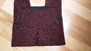 Chico's Damen Stretch Bund Knöchel Hose Schrittlänge 28 in Coumoflage weinrot 3 - Bild 1 von 5