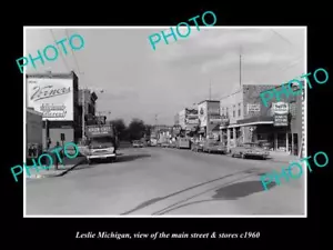 OLD 8x6 HISTORIC PHOTO OF LESLIE MICHIGAN VIEW OF THE MAIN St & STORES c1960 - Picture 1 of 1