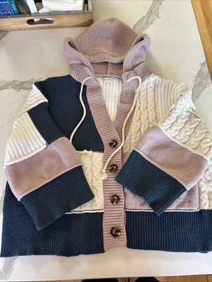 POL Oversized Quilted Knit Sweater Pink, Cream And Blue Foto 1 de 4