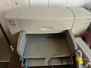 HP Deskjet 722C - Picture 1 of 1